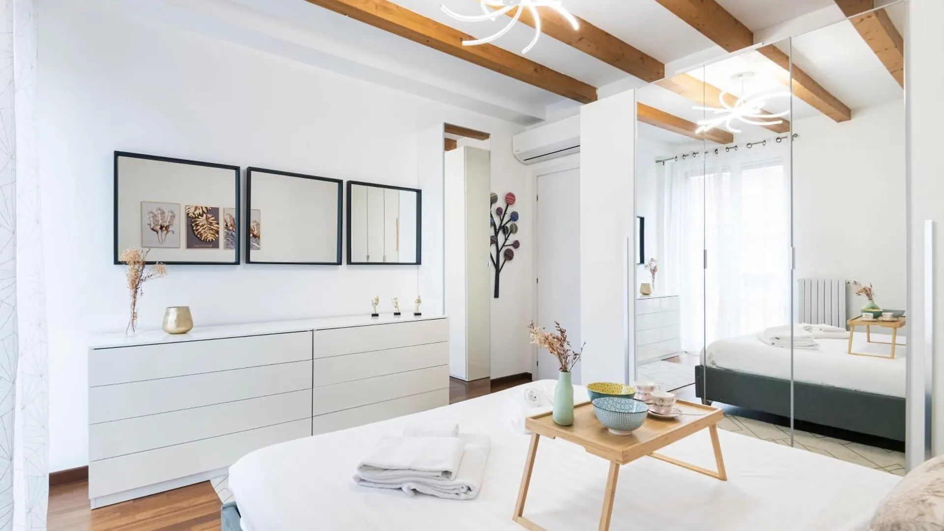 Apartment Easylife - Stupendo E Rifinito Appartamento In Zona Navigli Milan