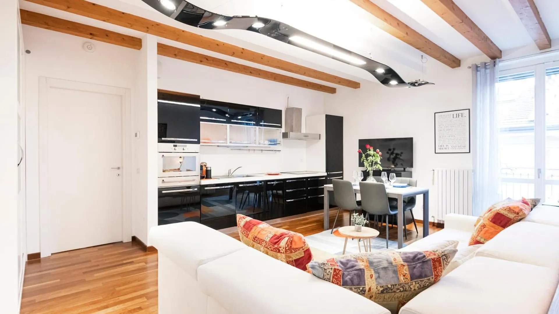 Apartment Easylife - Stupendo E Rifinito Appartamento In Zona Navigli Milan